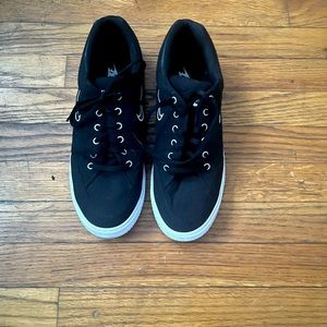 Nike Retro GTS Canvas Sneakers